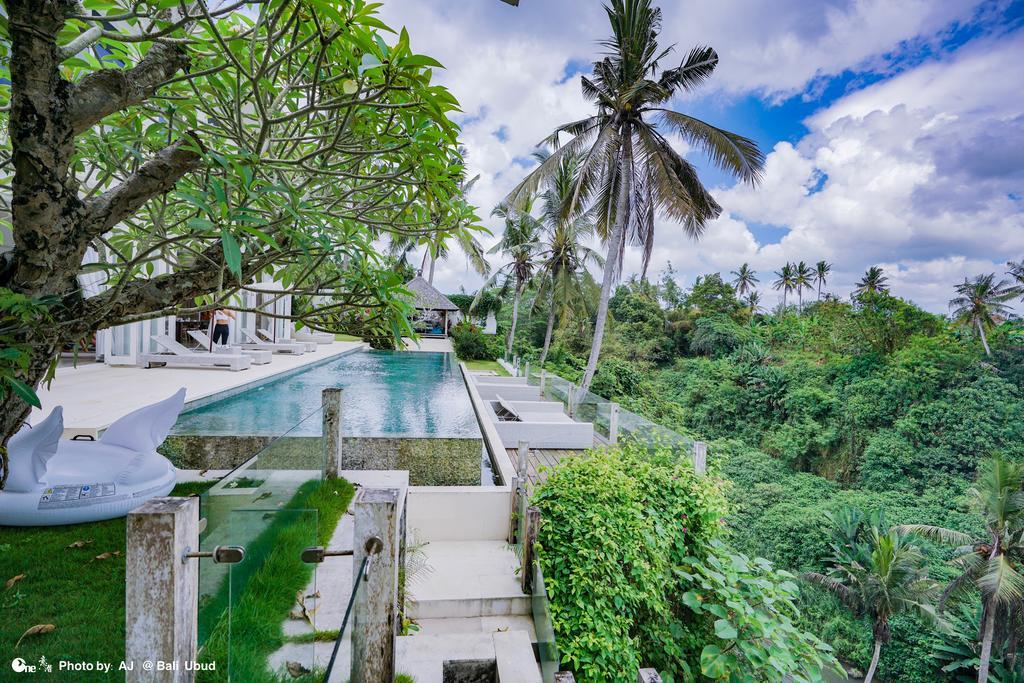 Santai Villa *